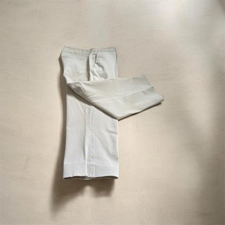 Pantalón pirata beige