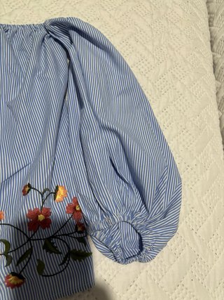 Blusa Hombros Descubiertos Rayas Flores