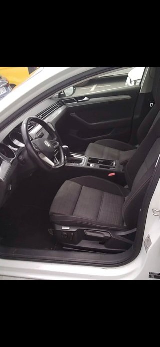 Volkswagen Passat 2021