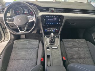 Volkswagen Passat 2021
