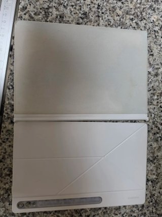 Funda y Teclado Samsung S10 Ultra