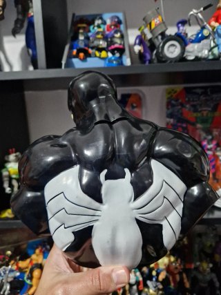 Boneco busto Venom Marvel