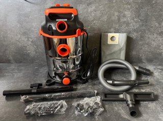 Aspirador Black+Decker BXVC30XTDE