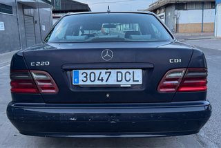 Mercedes-Benz Clase E 220 CDI W210 2000