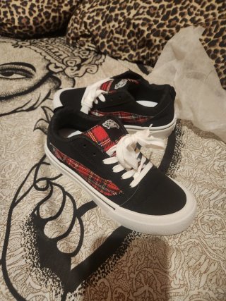 NO SON VANS!!!