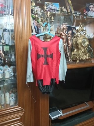 Disfraz Caballero Cruz Roja Talla 5/6 años