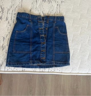 Falda vaquera botones Stradivarius T36