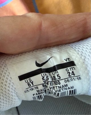 Zapatillas Nike Air Max Talla 38.5 Blancas