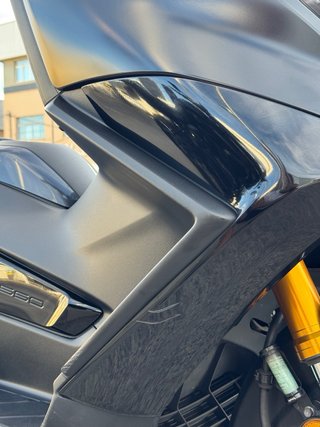 Yamaha T-max Tech 2023 Negra