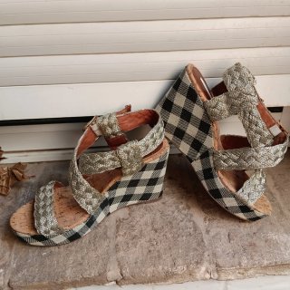 Sandalias cuña Bimba y Lola Talla 38