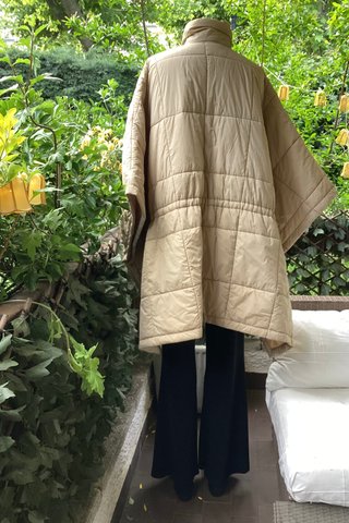 Capa plumífero beige talla única