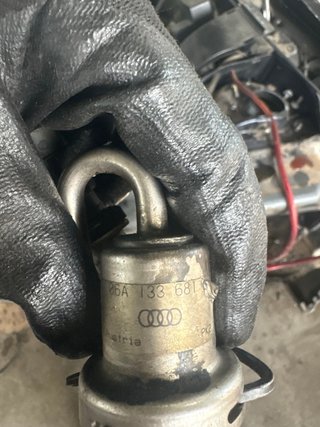 Rampa inyectora con inyectores 1.8t audi s3