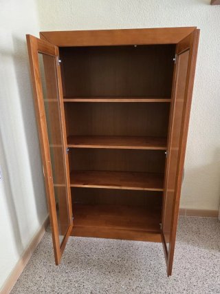 Vitrina grande madera y cristal