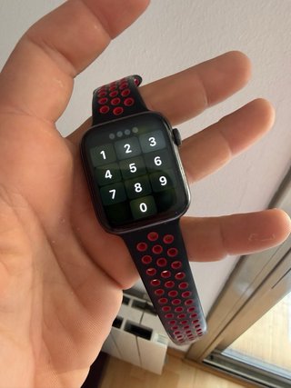 Apple Watch SE 44mm GPS + Celular Negro/Rojo