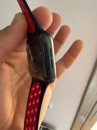 Apple Watch SE 44mm GPS + Celular Negro/Rojo