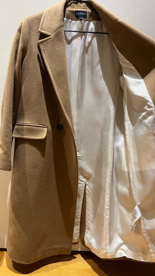 Abrigo de lana color camel