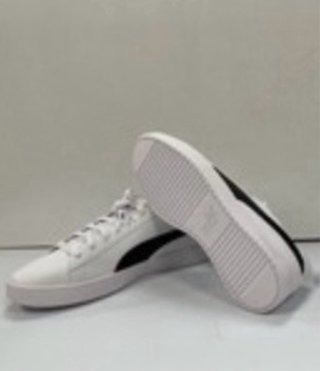 Zapatillas Puma Blancas y Negras