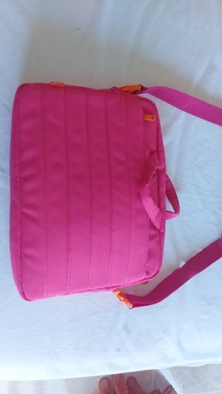 Maletín portátil fucsia y naranja