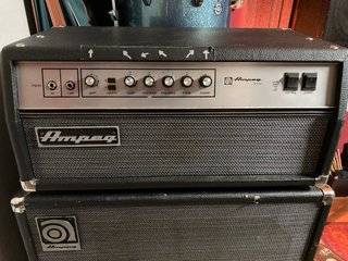 Ampli Bajo Ampeg SVT-AV 300W + Pantalla + Case.