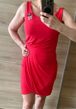 Vestido rojo Formula Joven