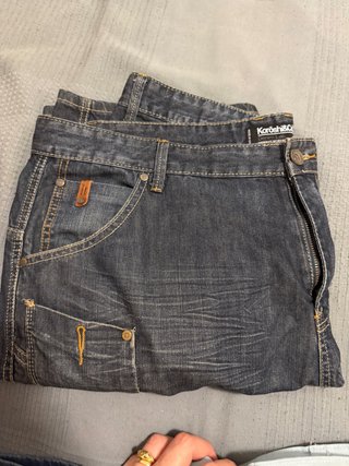 Pantalones cortos Koroshi talla 40/50
