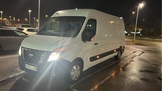 Nissan NV400 2015