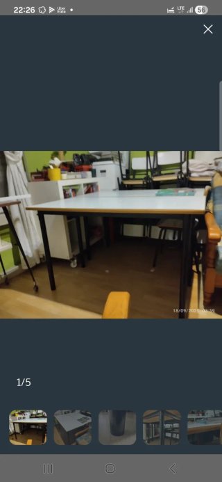 Tavoli in legno e metallo