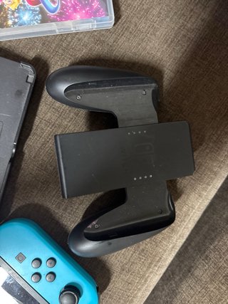 Nintendo Switch Azul/Rojo + Mario Kart 8