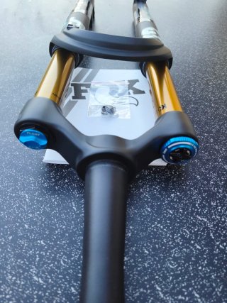 Horquilla Fox 34 *NUEVA* Factory 130mm 29" GRIP2
