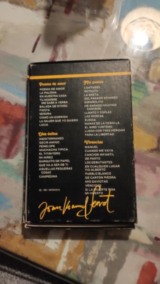 Colección Cassettes Joan Manuel Serrat