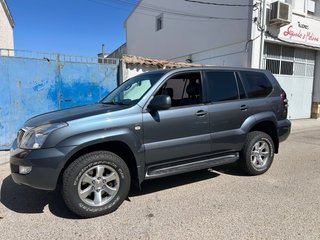 Toyota Land Cruiser 2003