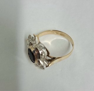 Anillo zafiro natural y Diamantes