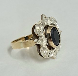 Anillo zafiro natural y Diamantes