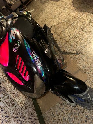Yamaha Aerox  o se cambia por moto de marchas