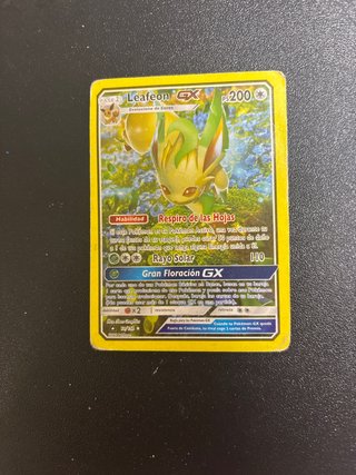 Carta Pokémon Leafeon GX 200 PS