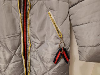 Parka acolchada gris talla L