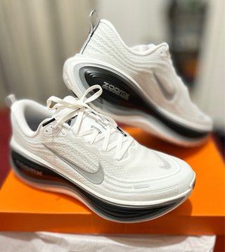 Nike ZoomX Zapatillas Blancas y Grises