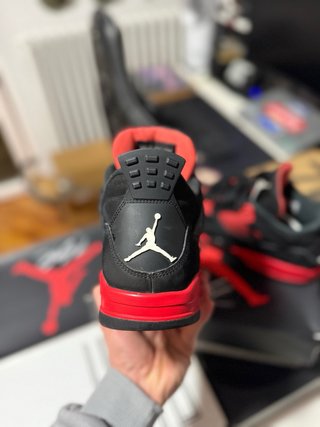 Jordan 4 Red Thunder