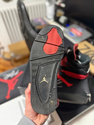 Jordan 4 Red Thunder