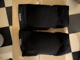 Rodilleras Kipsta Negras
