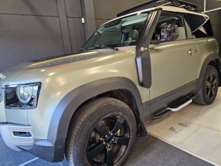 Land Rover Defender 3.0D MHEV 250cv First Edition