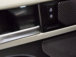 Land Rover Defender 3.0D MHEV 250cv First Edition