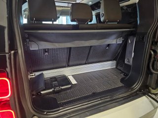 Land Rover Defender 3.0D MHEV 250cv First Edition
