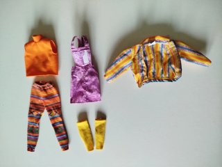 Set di abbigliamento per Barbie. Originale anni '90