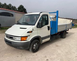 Camión basculante 3500kg
