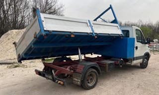 Camión basculante 3500kg