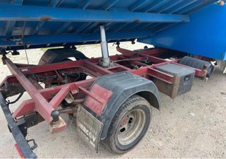Camión basculante 3500kg