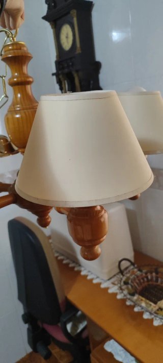 Lámpara de techo de madera