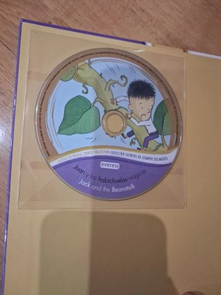 La gallina de los huevos de oro/Juan y las habichu