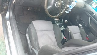 Volkswagen Golf 2004